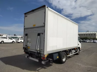 Hino DUTRO