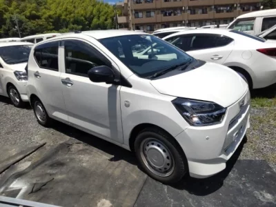 Daihatsu MIRA E S