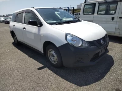 Nissan AD