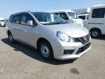 Nissan AD