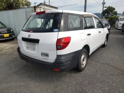Nissan AD