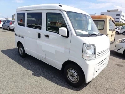 Nissan CLIPPER VAN