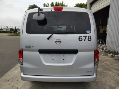 Nissan NV200