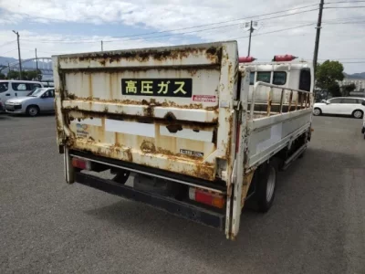 Hino DUTRO