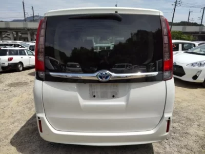 Toyota ESQUIRE