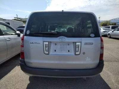 Toyota SUCCEED
