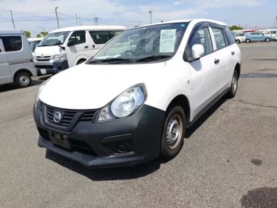 Nissan AD