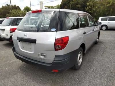 Nissan AD