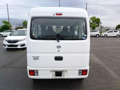 Nissan CLIPPER VAN