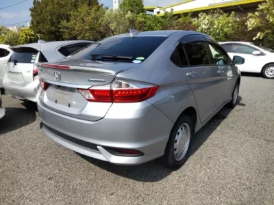 Honda GRACE