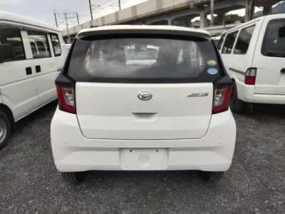 Daihatsu MIRA E S