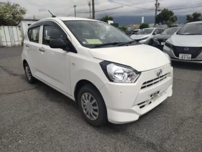 Daihatsu MIRA E S