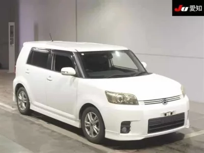 Toyota COROLLA RUMION