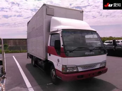 Isuzu ELF