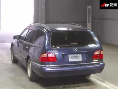 Mercedes-Benz E CLASS WAGON