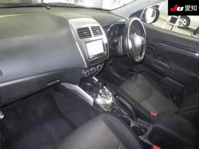 Mitsubishi RVR