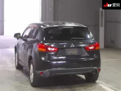Mitsubishi RVR
