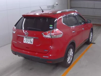 Nissan X-TRAIL