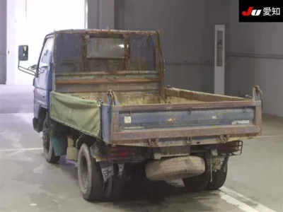 Mazda TITAN