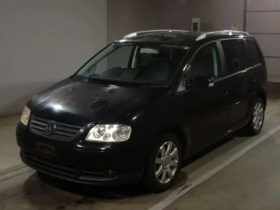Volkswagen GOLF TOURAN