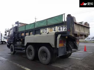 Isuzu TRUCK