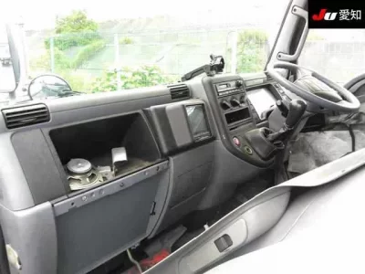 Mitsubishi FUSO TRUCK