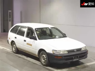 Toyota COROLLA VAN
