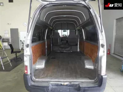 Nissan CARAVAN VAN