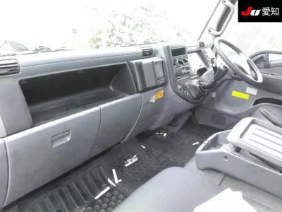 Mitsubishi FUSO TRUCK