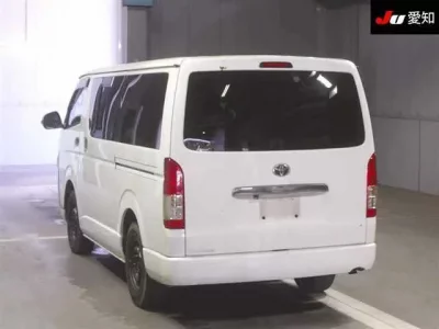 Toyota REGIUS ACE VAN