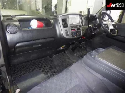 Nissan CARAVAN VAN
