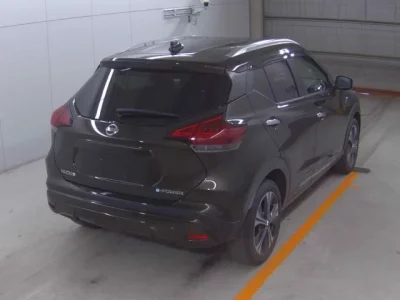 Nissan KIX