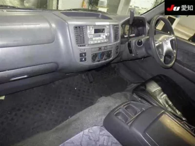 Nissan CARAVAN VAN