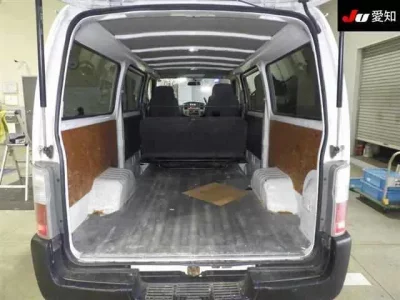 Nissan CARAVAN VAN