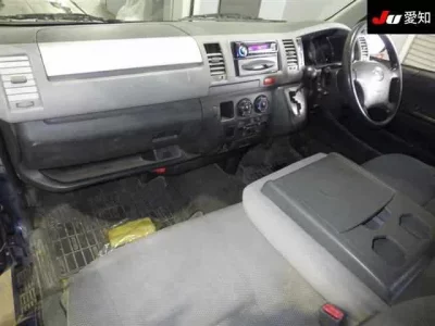 Toyota REGIUS ACE VAN