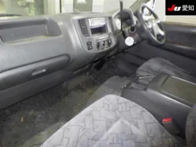 Nissan CARAVAN VAN