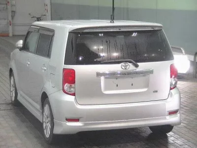Toyota COROLLA RUMION