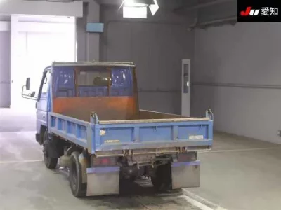Mazda TITAN