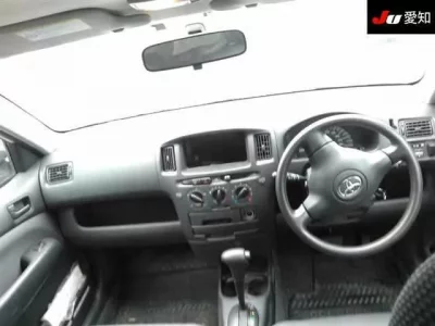Toyota SUCCEED