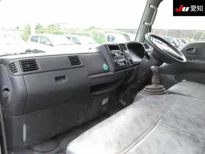 Mazda TITAN