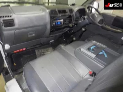 Mazda BONGO VAN