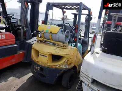 KOMATSU FORKLIFT