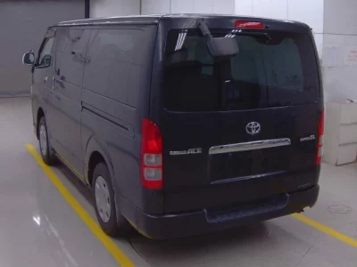 Toyota REGIUS ACE VAN