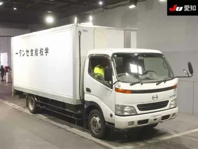 Hino DUTRO