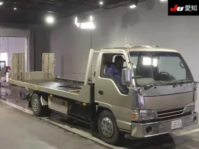 Isuzu ELF