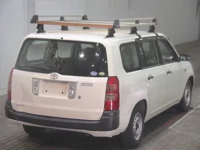 Toyota SUCCEED