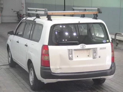 Toyota SUCCEED