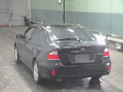 Subaru LEGACY B4