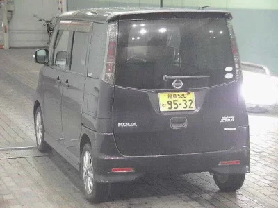 Nissan ROOX