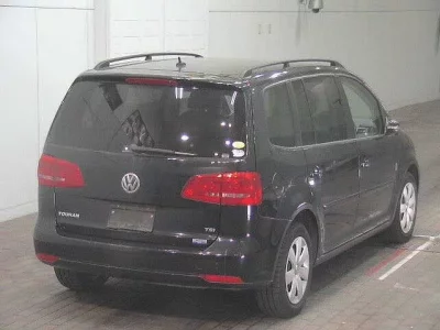 Volkswagen GOLF TOURAN